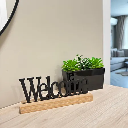 Kristin's Апартаменты *